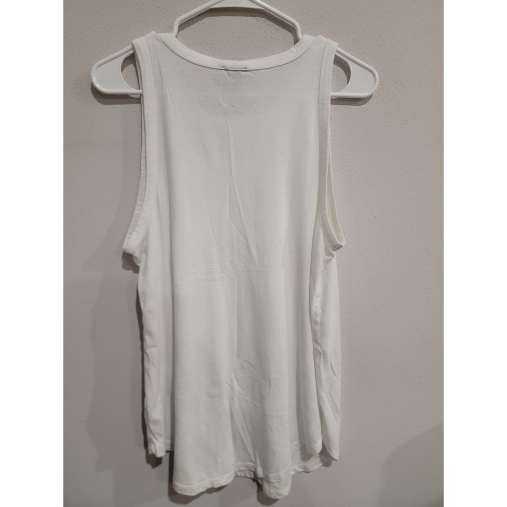 Torrid Lot Of 4 0 0X Sleeveless Tank Tops: Black White Green Red Solid Colors - Picture 14 of 14
